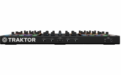 Native Instruments Traktor Kontrol S8 DJ Controller + Traktor