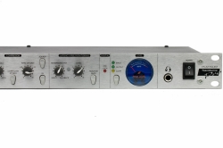 Focusrite TrakMaster Pro Platinum Mic Preamp Opto Compressor
