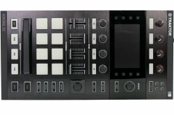 Native Instruments TRAKTOR Kontrol D2 DJ Controller