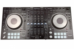 Pioneer DDJ-RZ 4-Kanal Profi USB DJ Controller + Rekordbox DJ + DVS