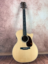 Martin GPCPA4 Performing Artist Series Western Gitarre mit Pickup.