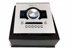 Universal Audio Apollo Twin Duo USB Audio Interface + UAD 2 Plugins