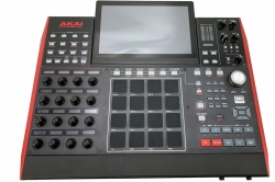Akai MPC X Professional  Music Production Center + 500G SSD