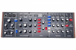 Behringer Model D Analog Desktop Mono Synthesizer